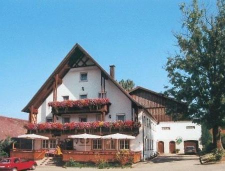 Gasthaus Zur Traube Winterrieden Exterior photo